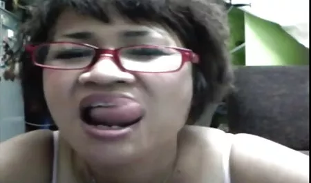 Масаж на Общността в офиса на sex kameri onlain кал
