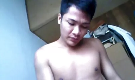 Стик за кацане на клиента и го подлудява web camera porno