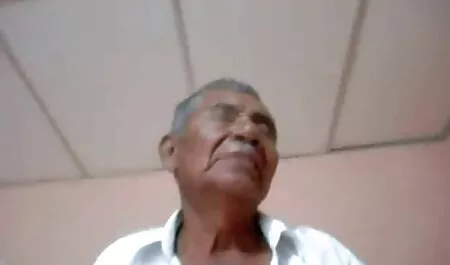 Те ядат камери порно кухненски кран!